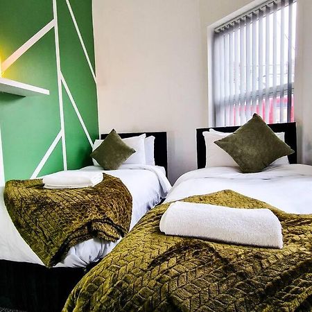 Beautiful Flat On Breck Road Appartement Liverpool Buitenkant foto
